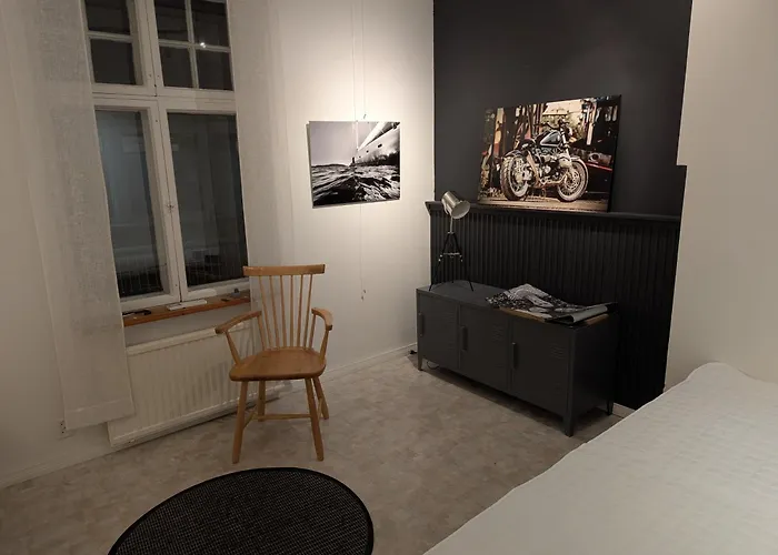 Bjoerk - Charmig Laegenhet Naera Centrum *