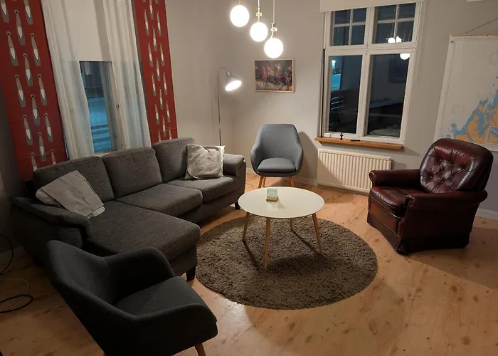 Bjoerk - Charmig Laegenhet Naera Centrum Jakobstad